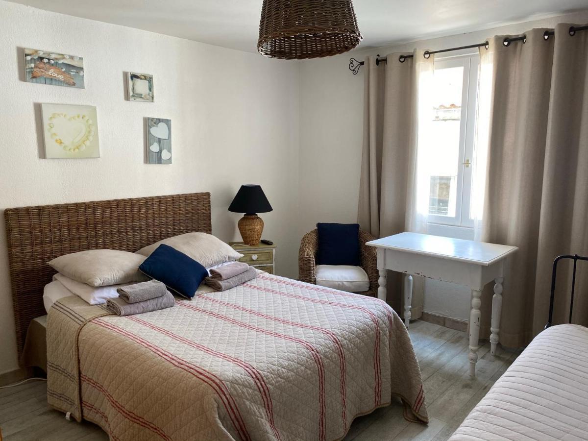 לה-גרו-דו-רואה Hotel Restaurant Le Provencal מראה חיצוני תמונה