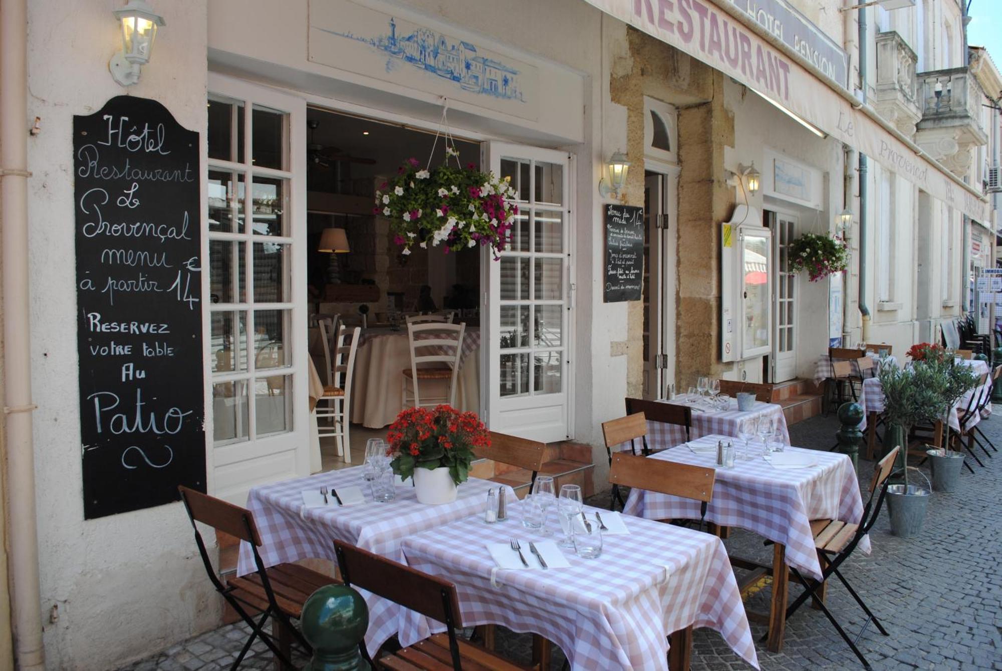 לה-גרו-דו-רואה Hotel Restaurant Le Provencal מראה חיצוני תמונה