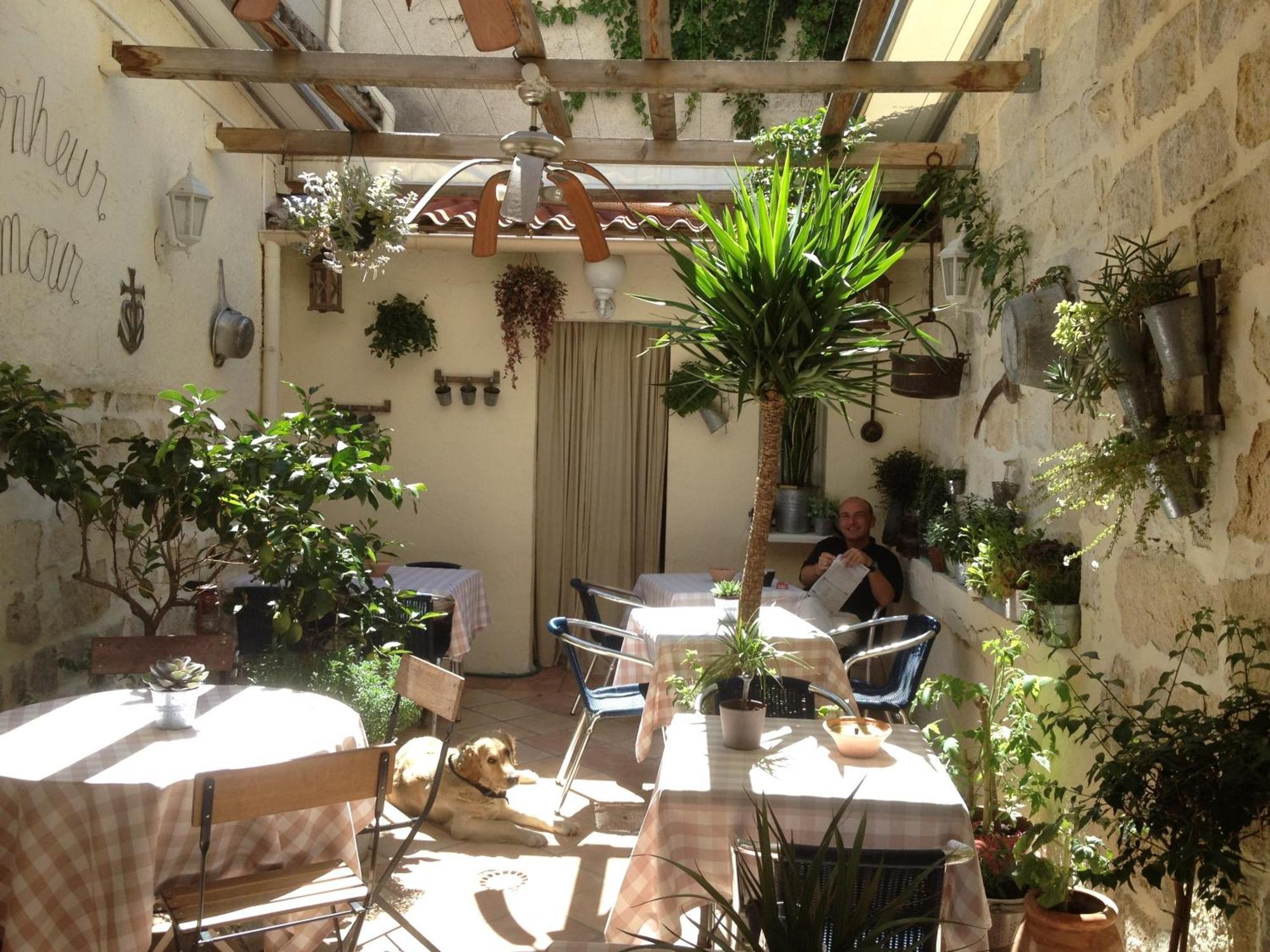 לה-גרו-דו-רואה Hotel Restaurant Le Provencal מראה חיצוני תמונה
